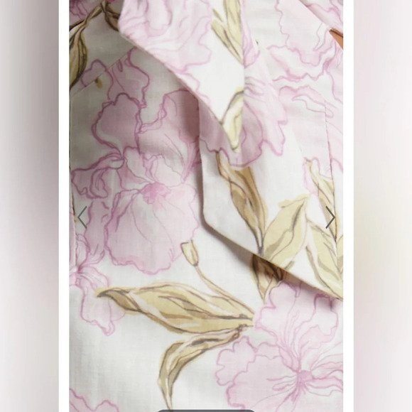 ! AMALIE THE LABEL - EVERLY TIE FRONT MIDI DRESS IN ISIA FLORAL - Picture 4 of 7